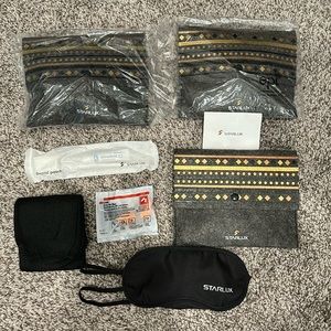 3 brand new Starlux toiletries bags